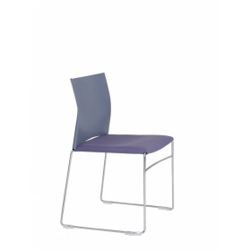 Chaise jill dos polypro/assise tapissee piet fil chrome patins accrochables