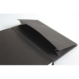 Carnet rigide BLACK A5 192 pages uni papier ivoire 90 g, fermeture élastique